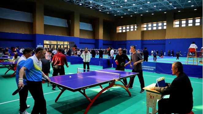 的角色比罗 的角色比罗