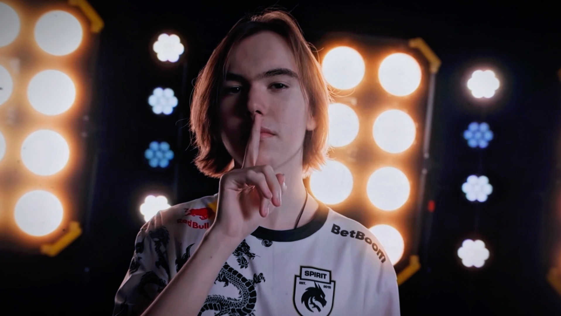 出现短期的 出现短期的