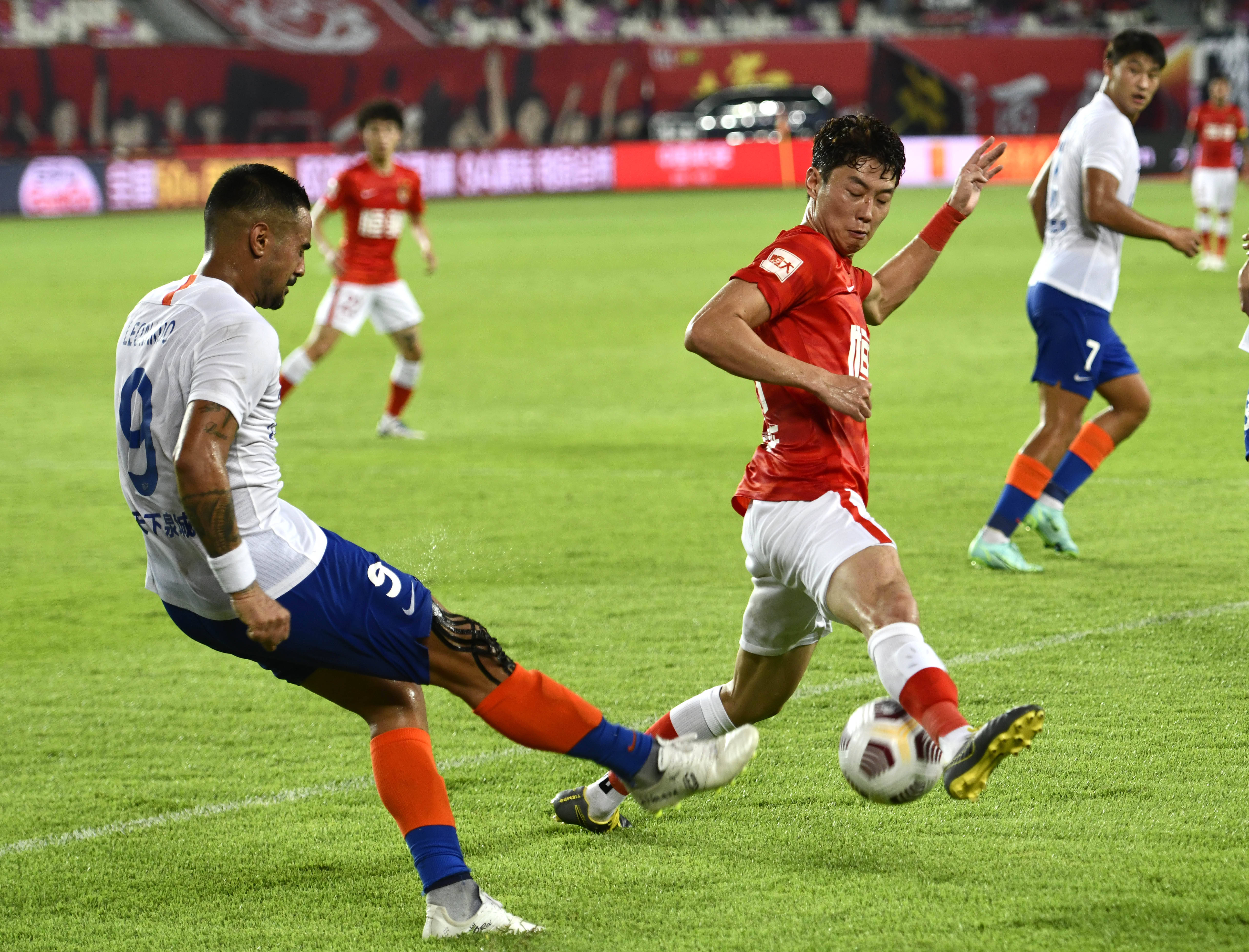 脚步前置 脚步前置